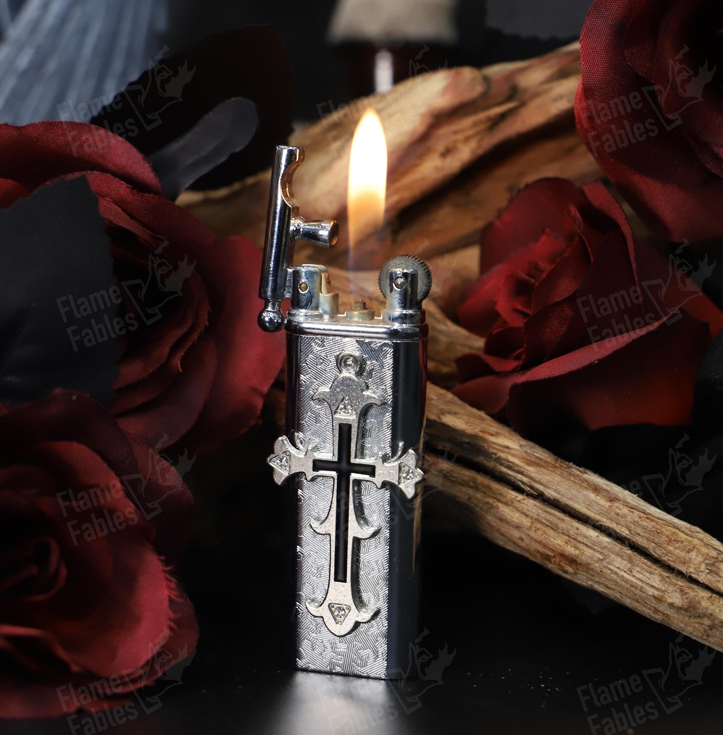 Knight's Heritage Refillable Lighter