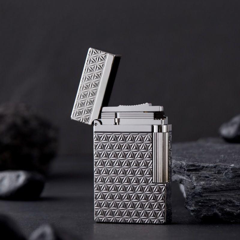 Triangular Relief Lighter